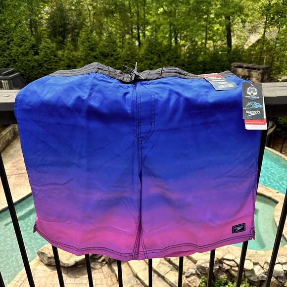 NEW Speedo 20" BoardShorts Swim Trunks Multicolor - XXL - Picture 3 of 7